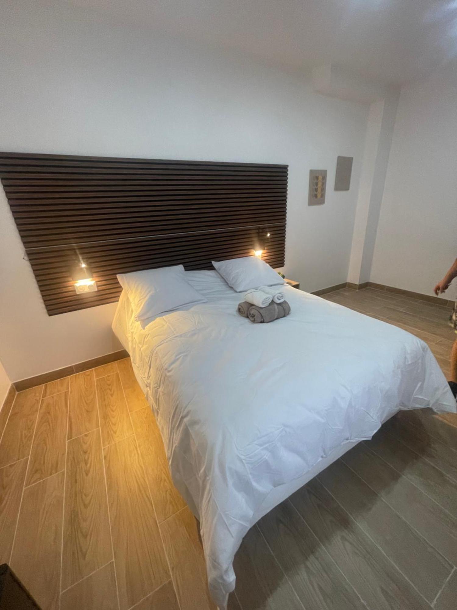 Hotel Du Parc Canal - Stade De France サン＝ドニ エクステリア 写真