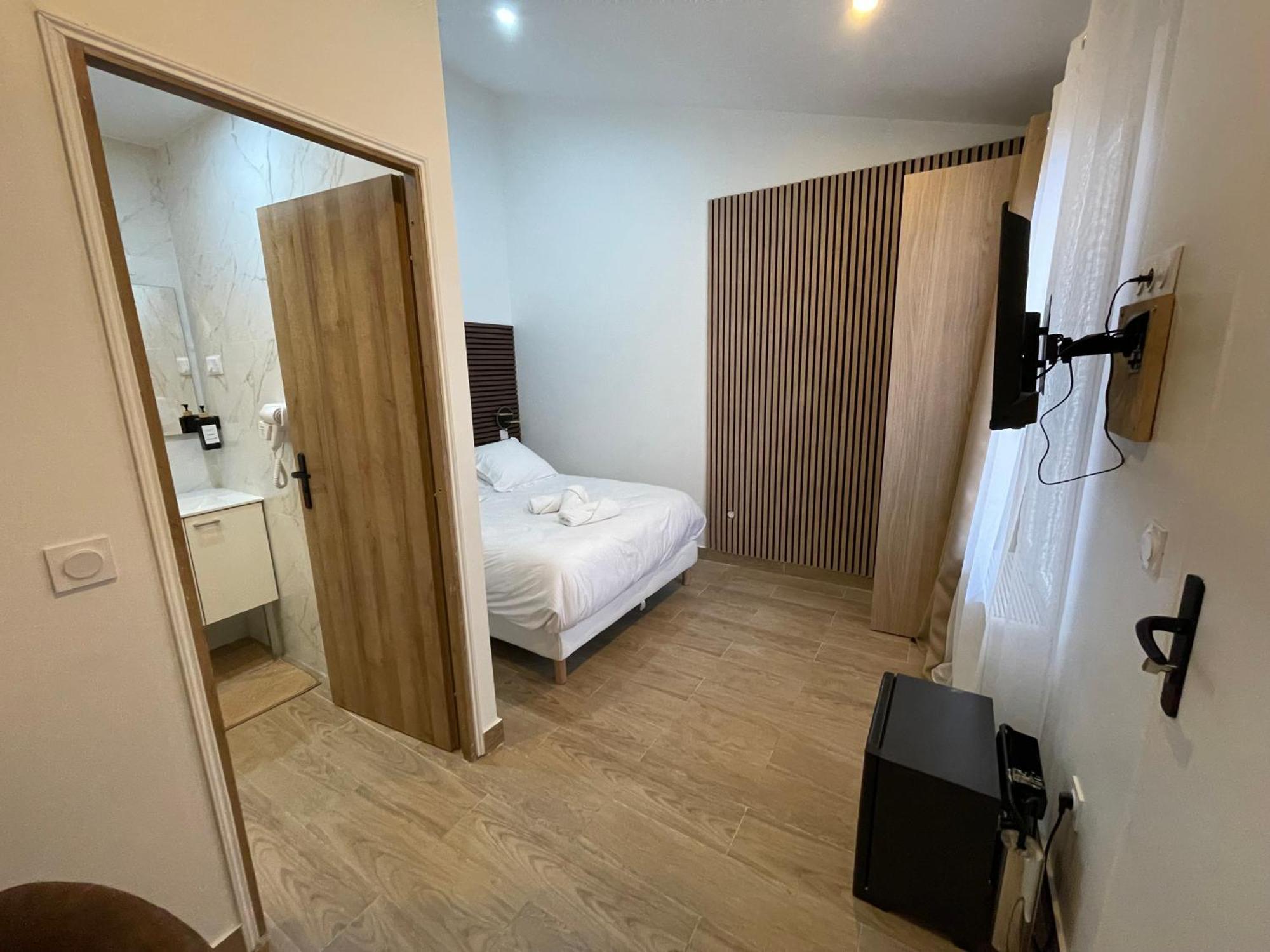Hotel Du Parc Canal - Stade De France サン＝ドニ エクステリア 写真