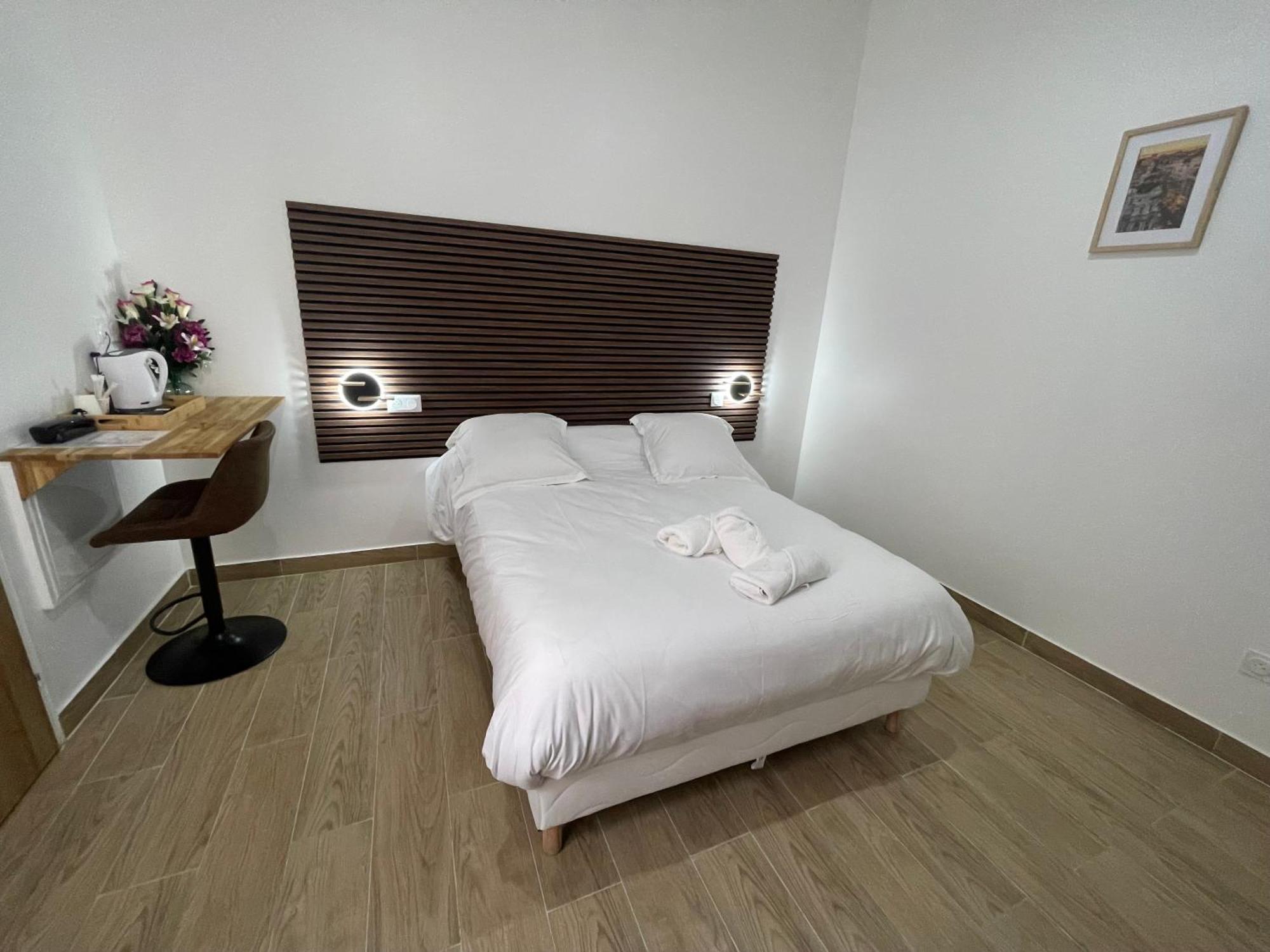Hotel Du Parc Canal - Stade De France サン＝ドニ エクステリア 写真